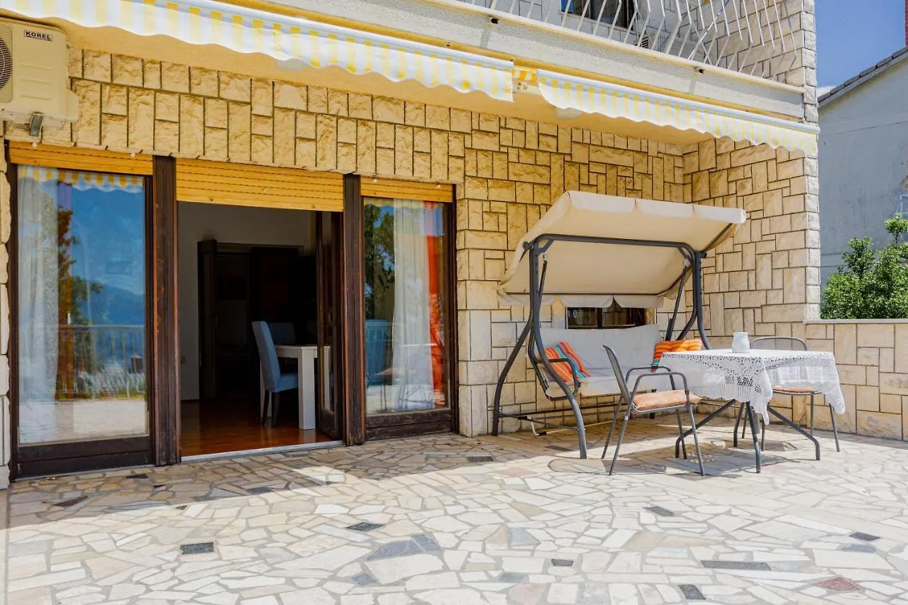 Appartement Sea View Suite With King Bed, 150Mbps Wifi And Patio Swing Kastav