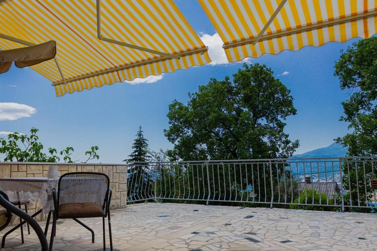 Sea View Suite With King Bed, 150Mbps Wifi And Patio Swing Kastav 0*,  Croatie